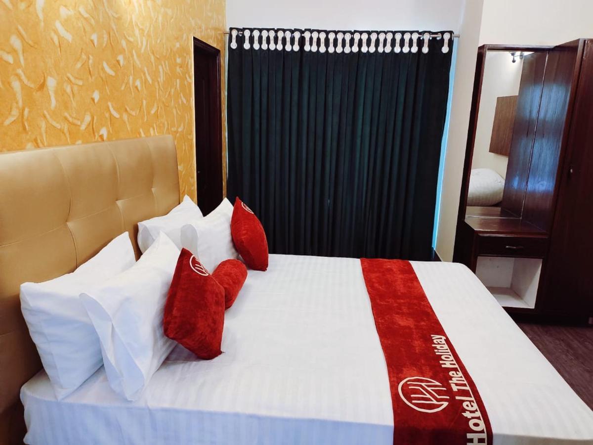 לאהור Hotel The Holiday מראה חיצוני תמונה