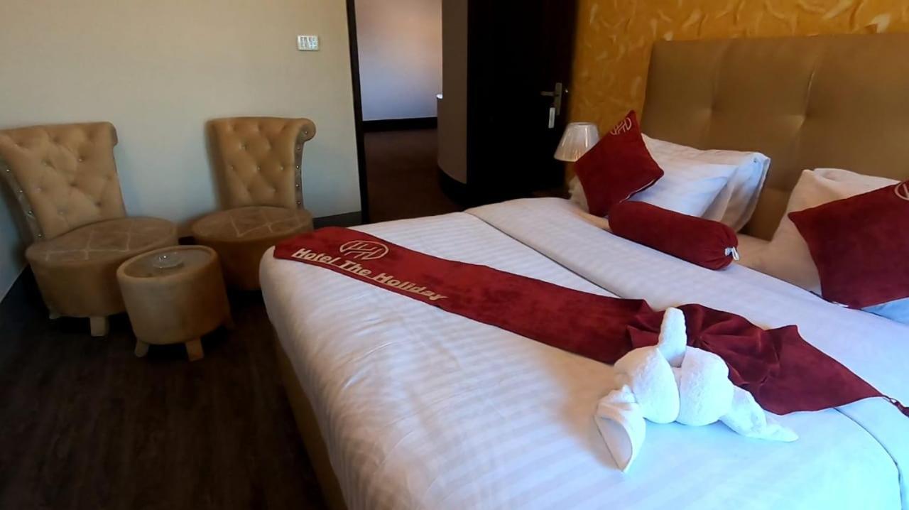 לאהור Hotel The Holiday מראה חיצוני תמונה