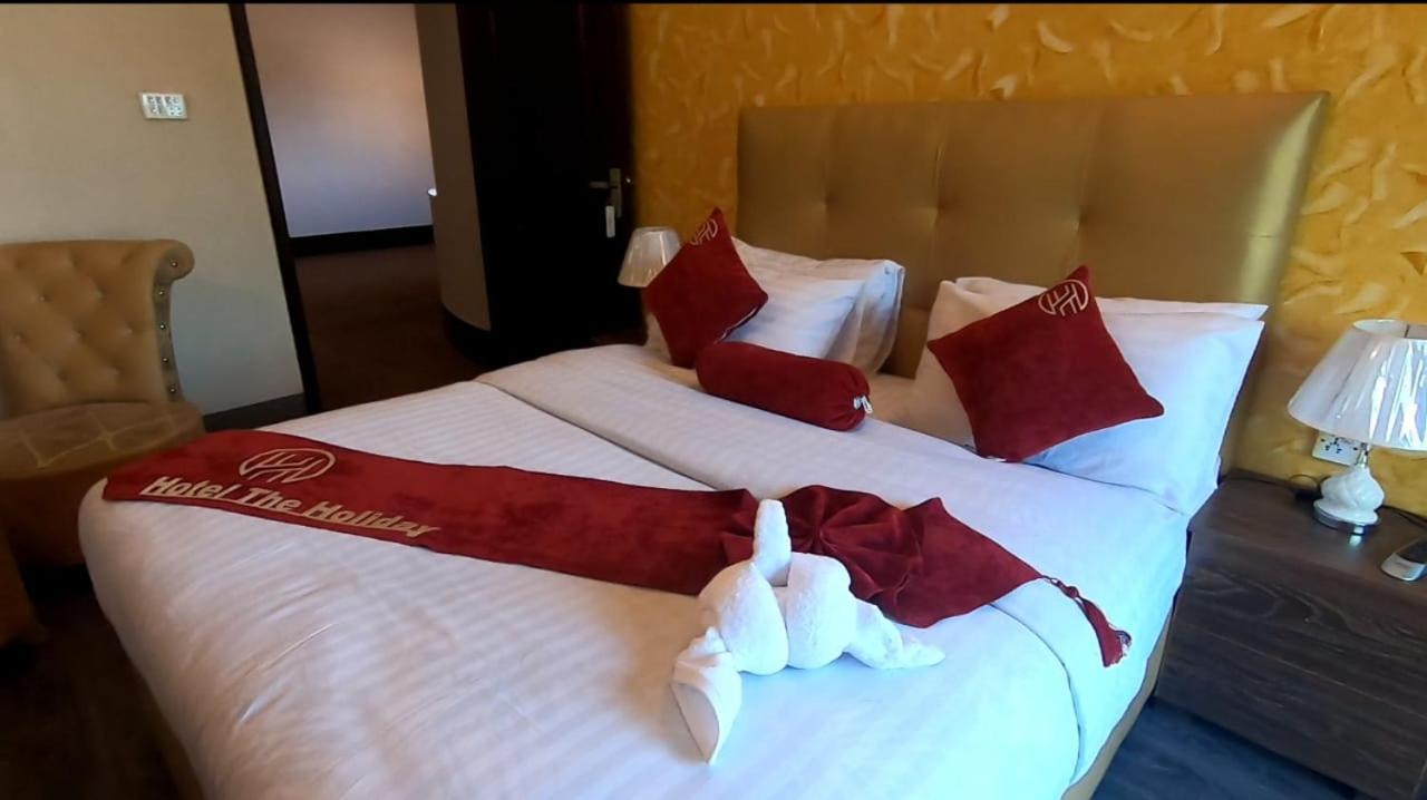 לאהור Hotel The Holiday מראה חיצוני תמונה