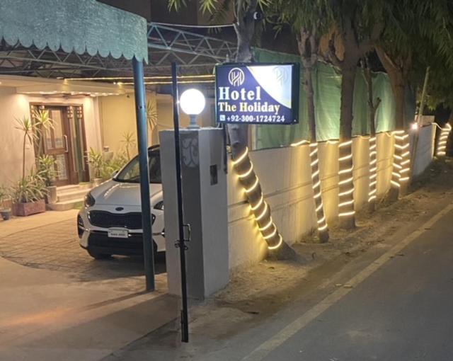 לאהור Hotel The Holiday מראה חיצוני תמונה